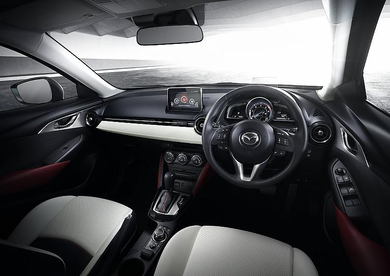 Mazda CX 3 - Weltpremiere auf der Los Angeles Autoshow