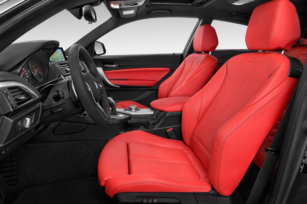 BMW 1 Series (Baujahr 2016) M Sport 3 Türen Vordersitze