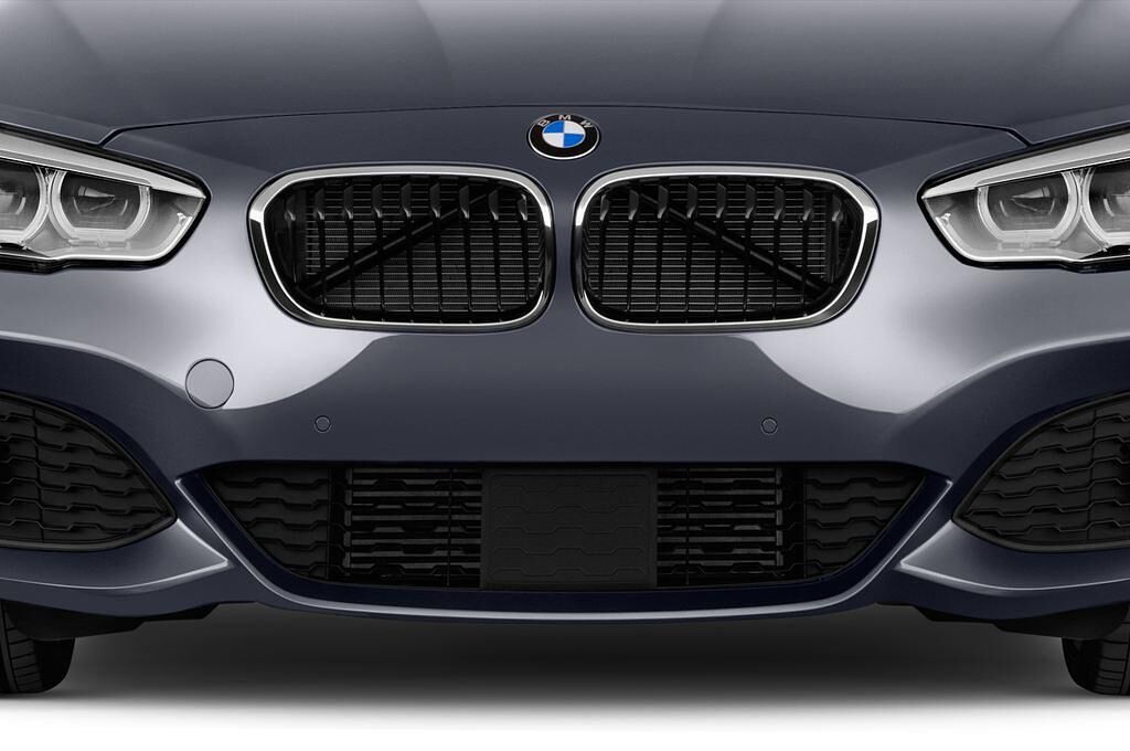 BMW 1 Series (Baujahr 2016) M Sport 3 Türen Kühlergrill und Scheinwerfer