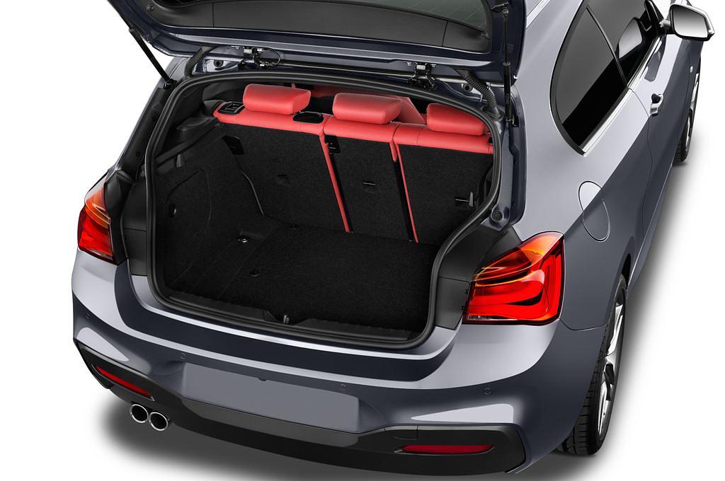 BMW 1 Series (Baujahr 2016) M Sport 3 Türen Kofferraum