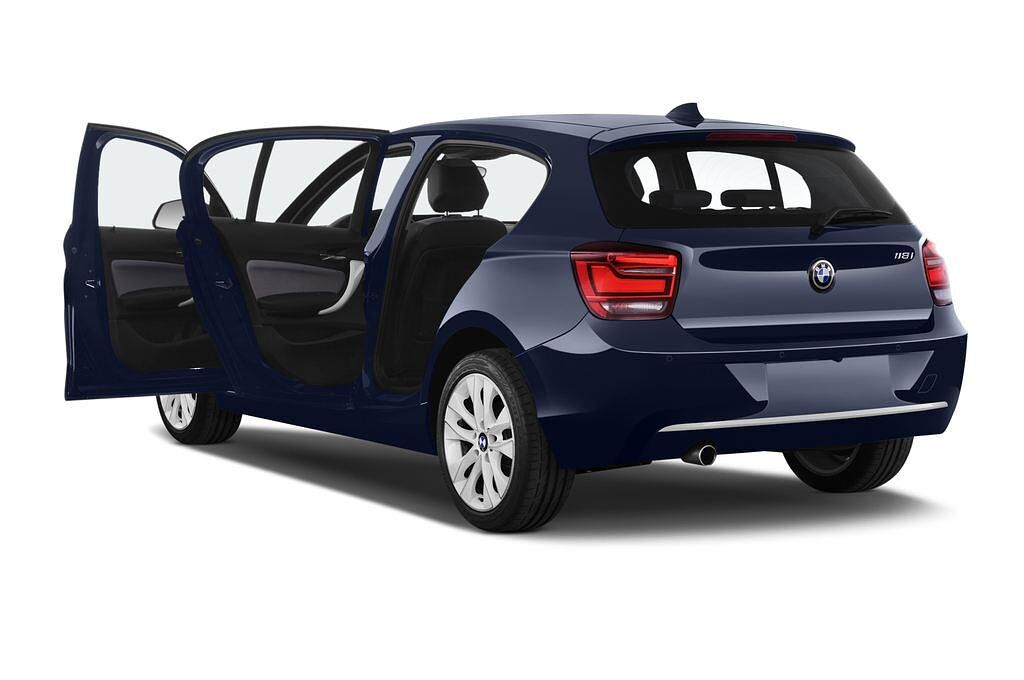 BMW 1 Series (Baujahr 2012) Urban Line 5 Türen Tür geöffnet