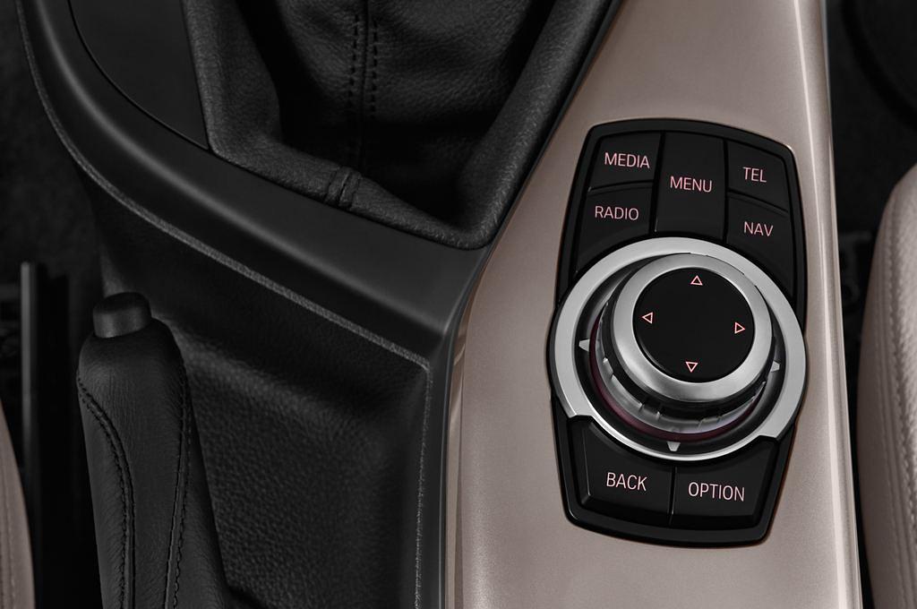 BMW 2 Series (Baujahr 2014) 220d Coupe 2 Türen Radio und Infotainmentsystem