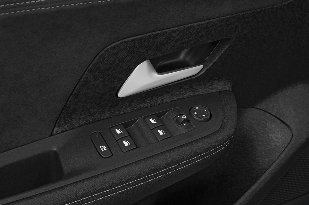 Opel Mokka-E (Baujahr 2022) Ultimate 5 Türen Bedienungselemente Tür