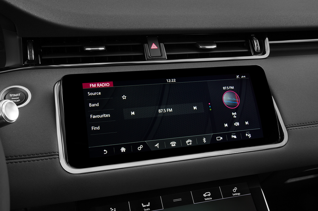 Land Rover Range Rover Evoque (Baujahr 2021) R Dynamic 5 Türen Radio und Infotainmentsystem