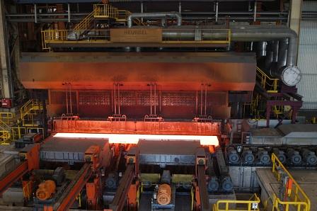 Zu den wichtigsten Abnehmern der Stahlproduzenten gehören Auto- und Maschinenbau