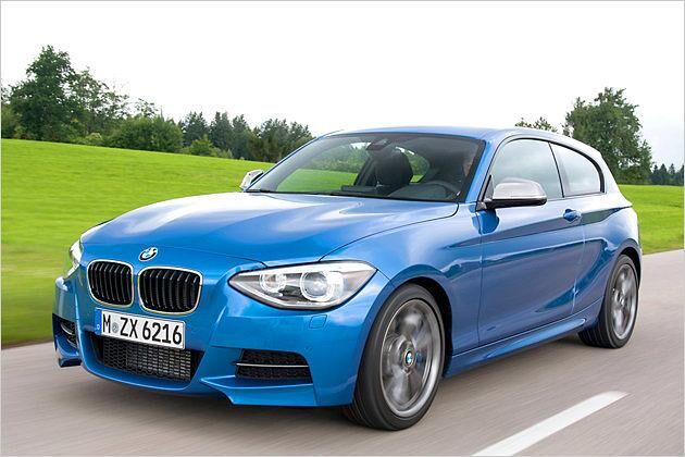 Der M135i rollt auf speziell für ihn entwickelten "High-Grip"-Reifen. Damit klebt der Wagen förmlich auf der Straße