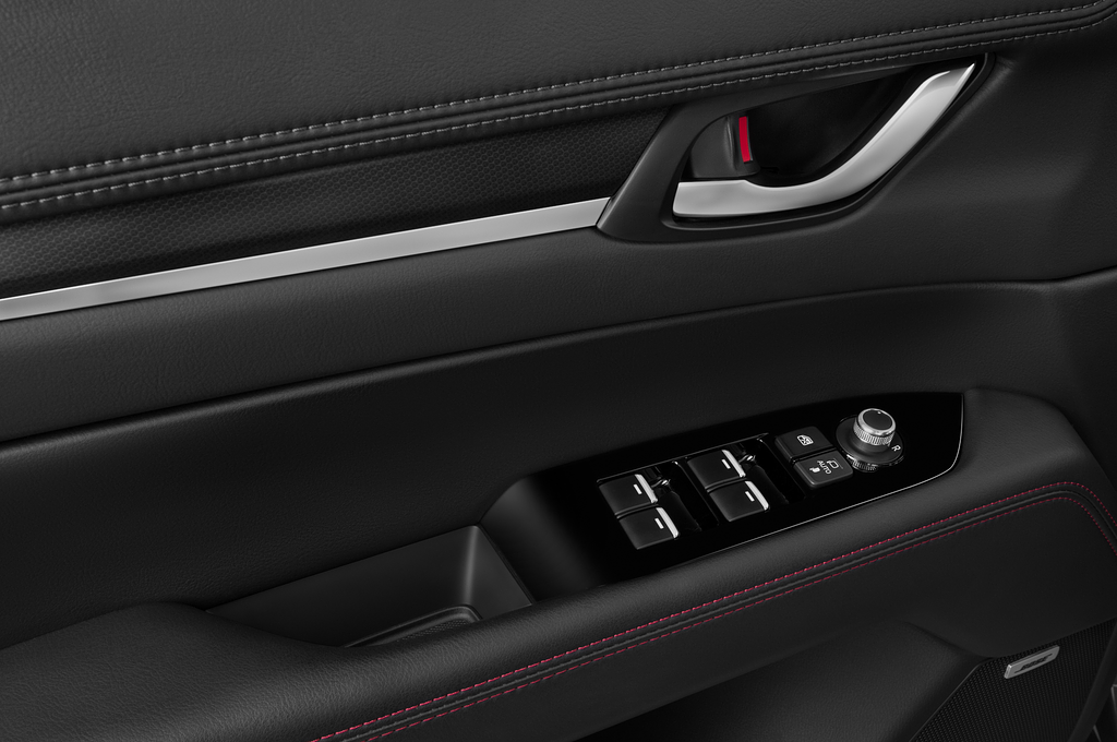 Mazda CX-5 (Baujahr 2022) Homura 5 Türen Bedienungselemente Tür