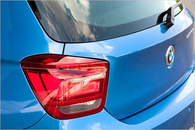 Klare Sache: Die Rückleuchten des athletischen 1er