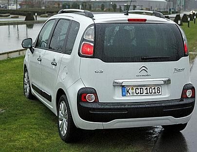 Der Van ist nicht so klein, wie er auf den ersten Blick aussieht.