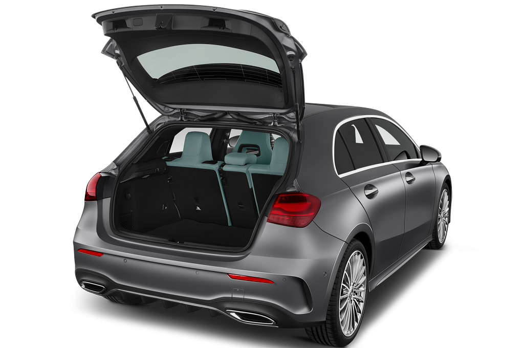 Mercedes A Class (Baujahr 2023) AMG Line 5 Türen Kofferraum