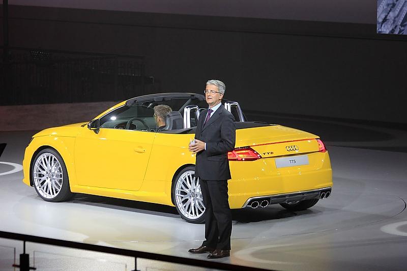 Audi TTS und Audi-Chef Rupert Stadler