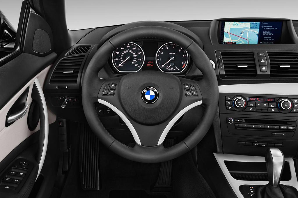 BMW 1 Series (Baujahr 2011) - 2 Türen Lenkrad
