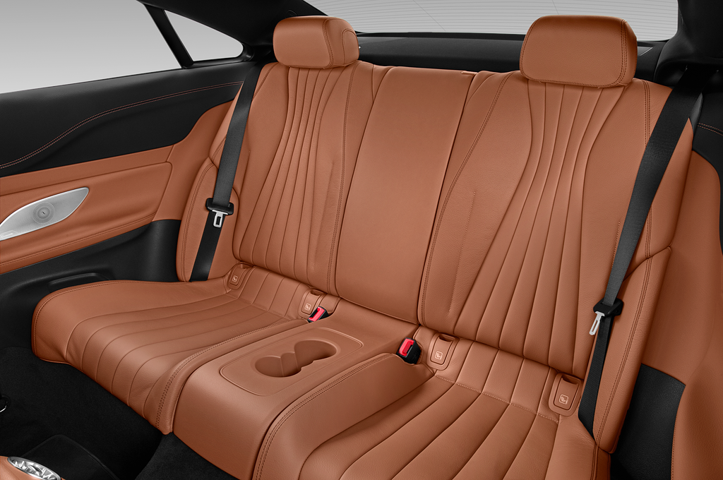 Mercedes E Class (Baujahr 2021) AMG Line 2 Türen Rücksitze