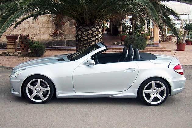 Außer AMG-Front-, Heck- und Seitenspoilern: Optionale 18-Zoll-Bereifung