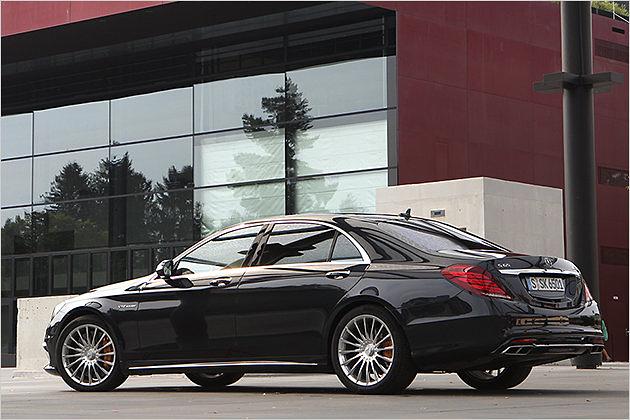 Irgendwie sieht er ja schon nach 234.906 Euro Grundpreis aus