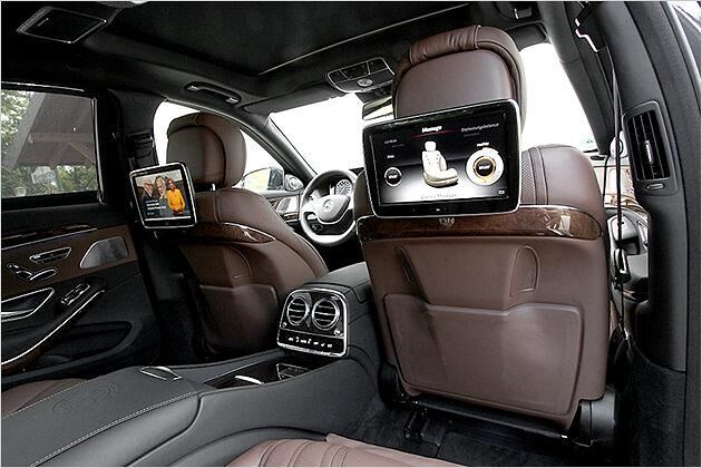 Die Massagefunktion gibt es freilich auch hinten. In diversen Ausführungen