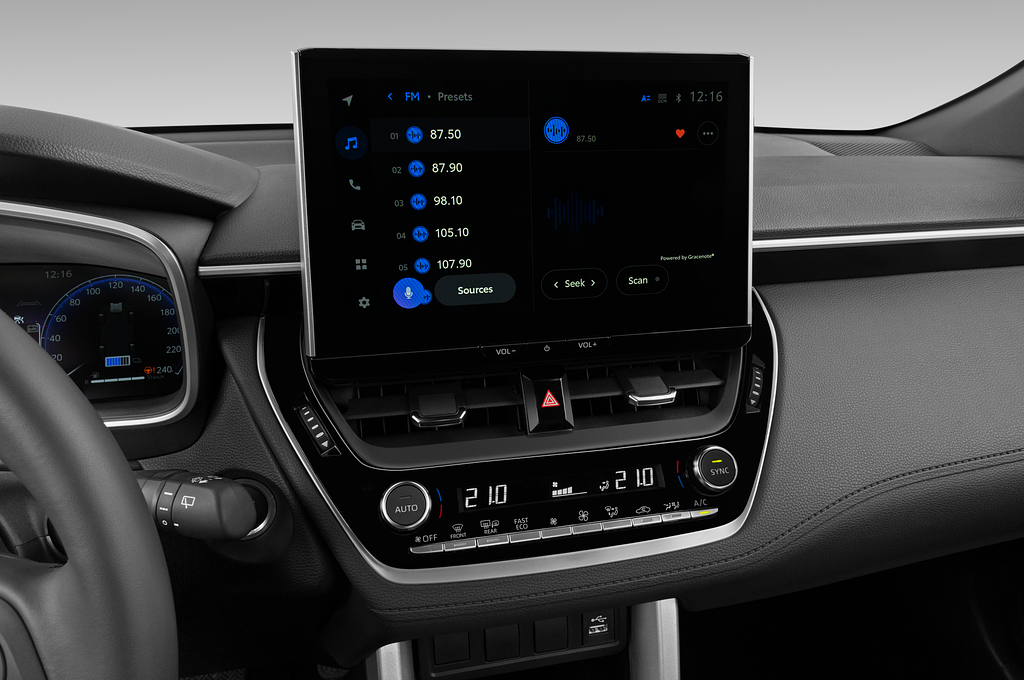 Toyota Corolla Cross (Baujahr 2023) Lounge 5 Türen Mittelkonsole