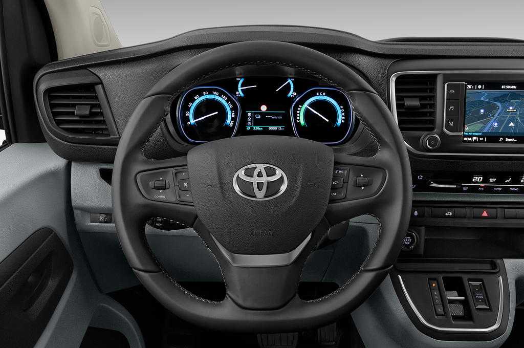 Toyota Proace EV (Baujahr 2022) Comfort 4 Türen Lenkrad