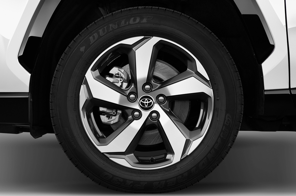 Toyota RAV4 (Baujahr 2021) Style 5 Türen Reifen und Felge