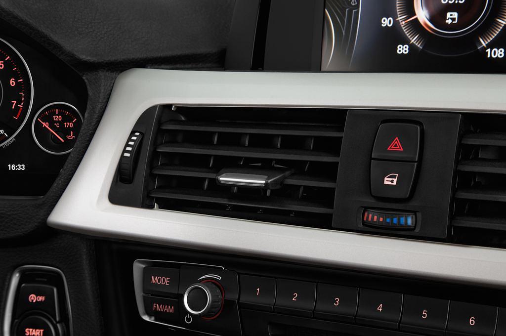 BMW 3 Series (Baujahr 2017) Advantage 4 Türen Lüftung