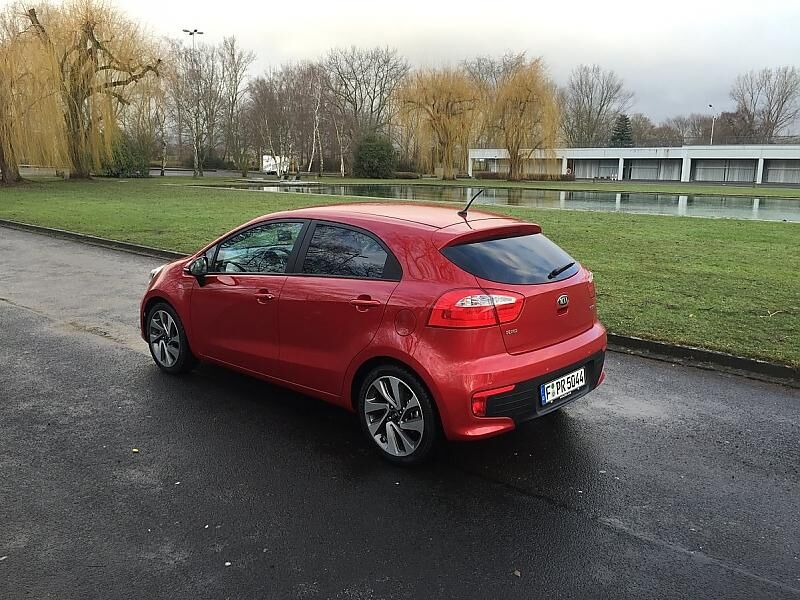 Kia Rio 1.2 Modellpflege 2015 - er startet bei knapp 11.000 Euro
