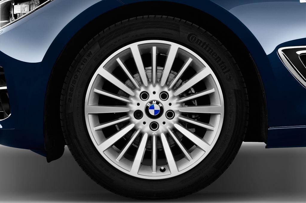 BMW 3 Series (Baujahr 2013) Luxury Line 5 Türen Reifen und Felge