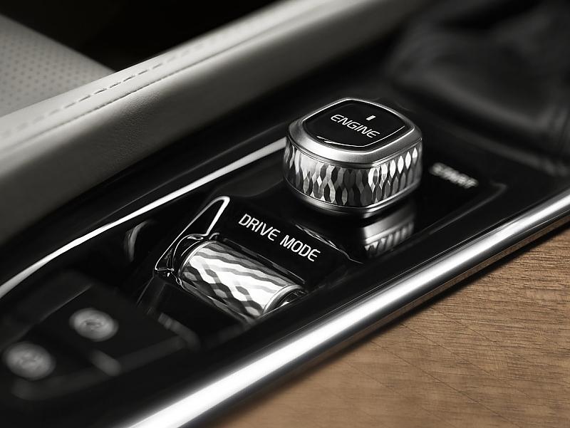 Der zentrale Startknopf ist jedoch etwas viel des Guten