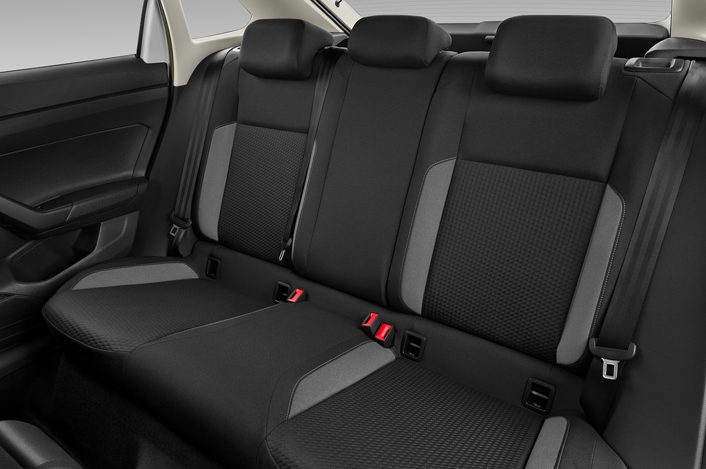 Volkswagen Taigo (Baujahr 2022) Life 5 Türen Rücksitze