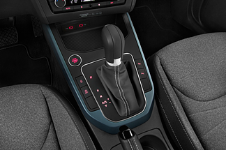 SEAT Arona (Baujahr 2022) Xperience 5 Türen Schalthebel