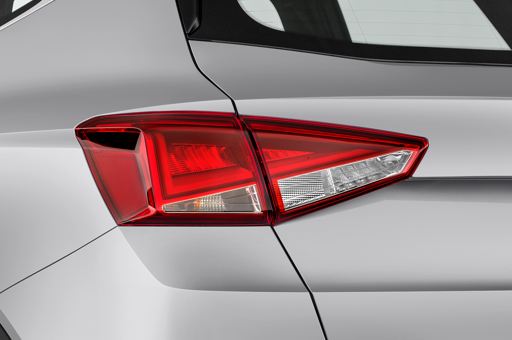 SEAT Arona (Baujahr 2022) Xperience 5 Türen Rücklicht