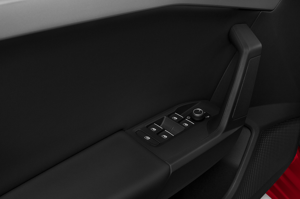 SEAT Leon (Baujahr 2020) FR 5 Türen Bedienungselemente Tür