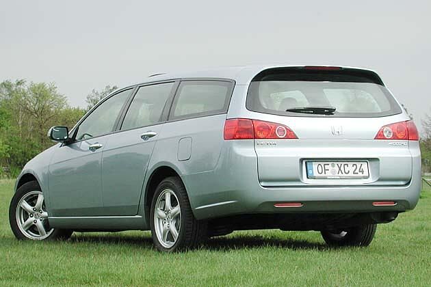 Aus dieser Perspektive ist der Accord Tourer ein echter Hingucker