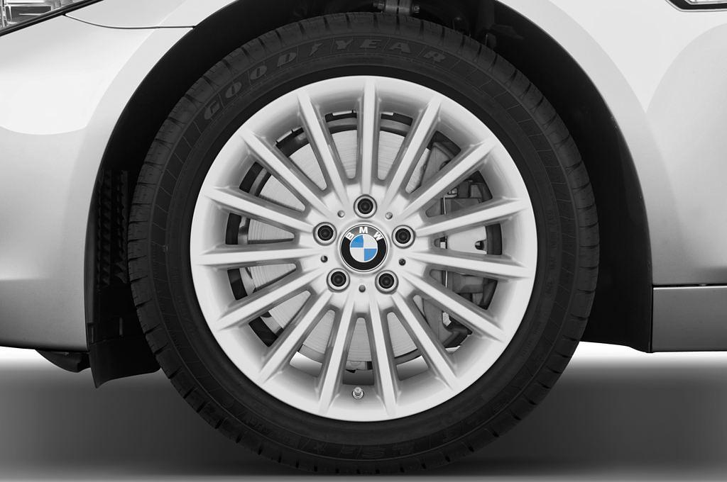 BMW 5 Series (Baujahr 2012) ActiveHybrid 5 4 Türen Reifen und Felge