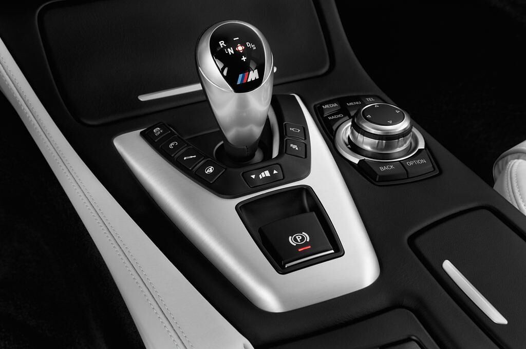 BMW M5 (Baujahr 2013) M5 4 Türen Schalthebel