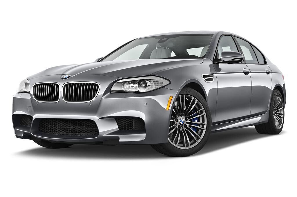 BMW M5 (Baujahr 2013) M5 4 Türen seitlich vorne mit Felge