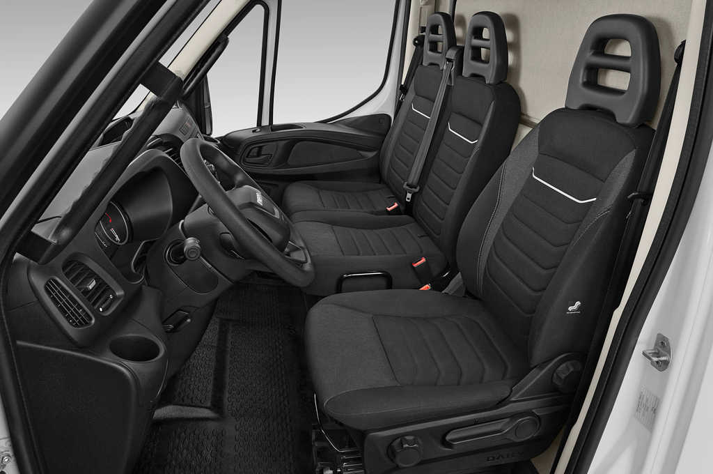 Iveco Daily (Baujahr 2023) 35S 2 Türen Vordersitze