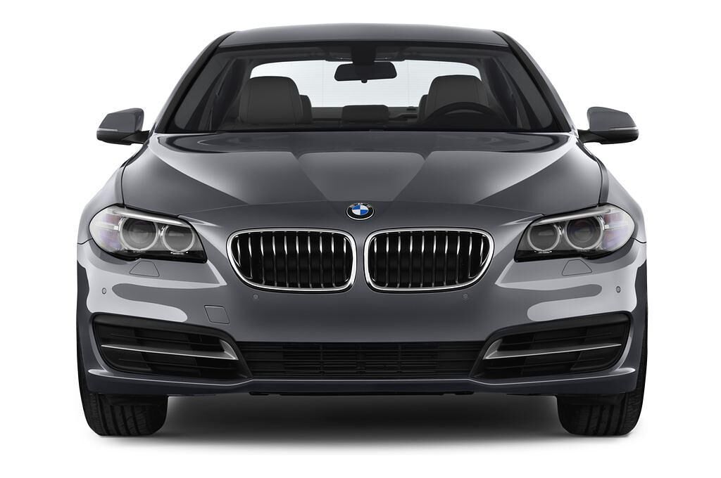 BMW 5 Series (Baujahr 2014) - 4 Türen Frontansicht
