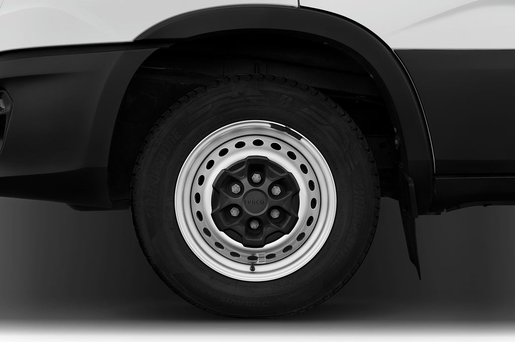 Iveco Daily (Baujahr 2023) 35S 2 Türen Reifen und Felge