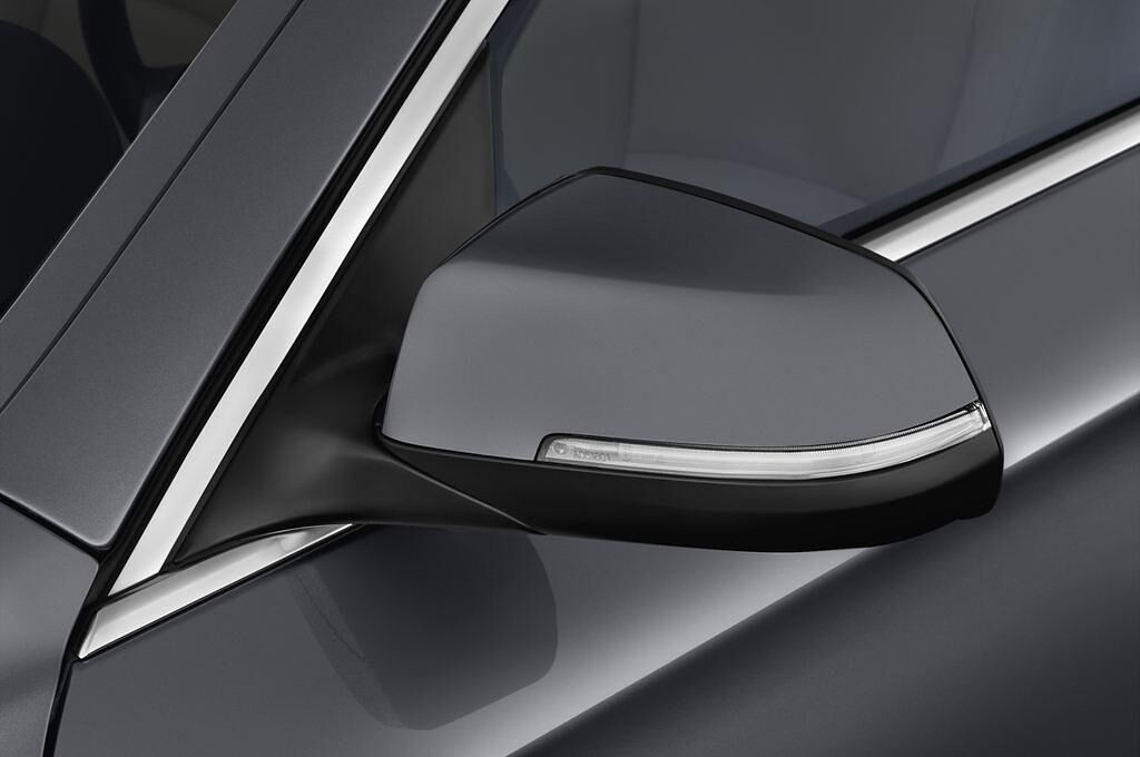 BMW 5 Series (Baujahr 2014) - 4 Türen Außenspiegel