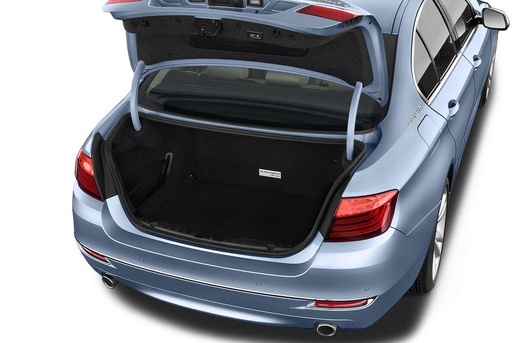 BMW 5 Series (Baujahr 2015) Activehybrid 5 A Luxury Line 4 Türen Kofferraum