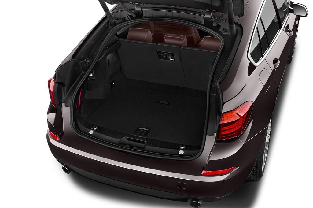 BMW 5 Series (Baujahr 2016) Luxury Line 5 Türen Kofferraum