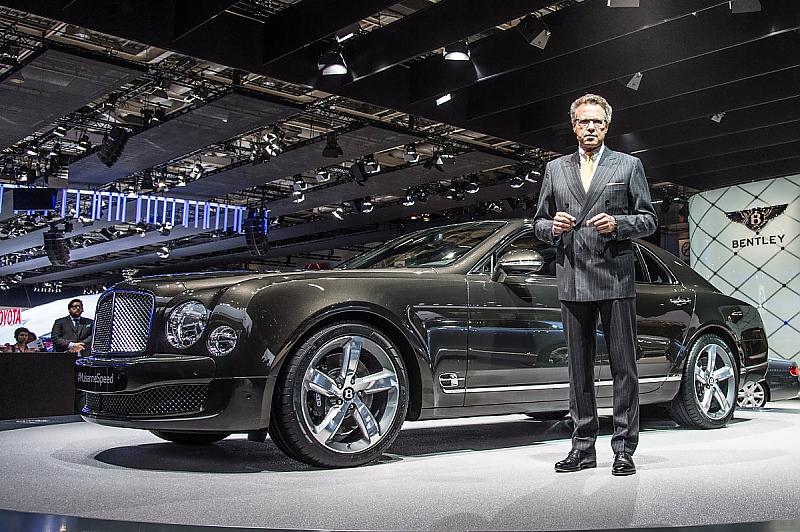 Wolfgang Dürheimer mit dem Bentley Mulsanne Speed