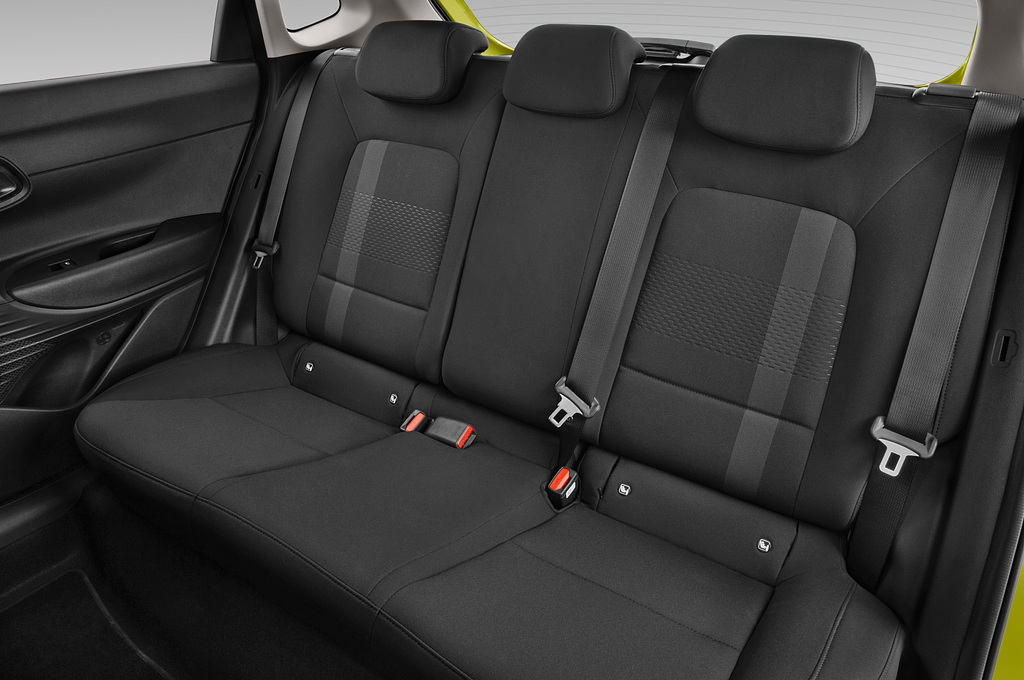 Hyundai i20 (Baujahr 2024) Select 5 Türen Rücksitze