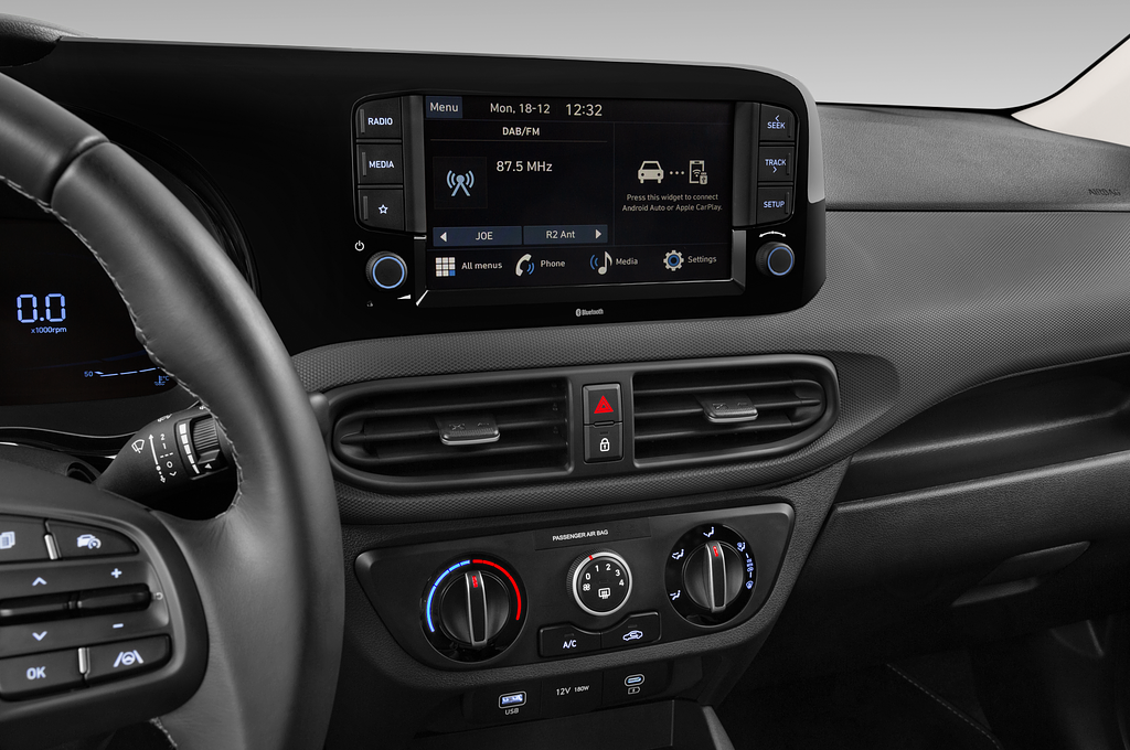 Hyundai i10 (Baujahr 2024) Select 5 Türen Mittelkonsole