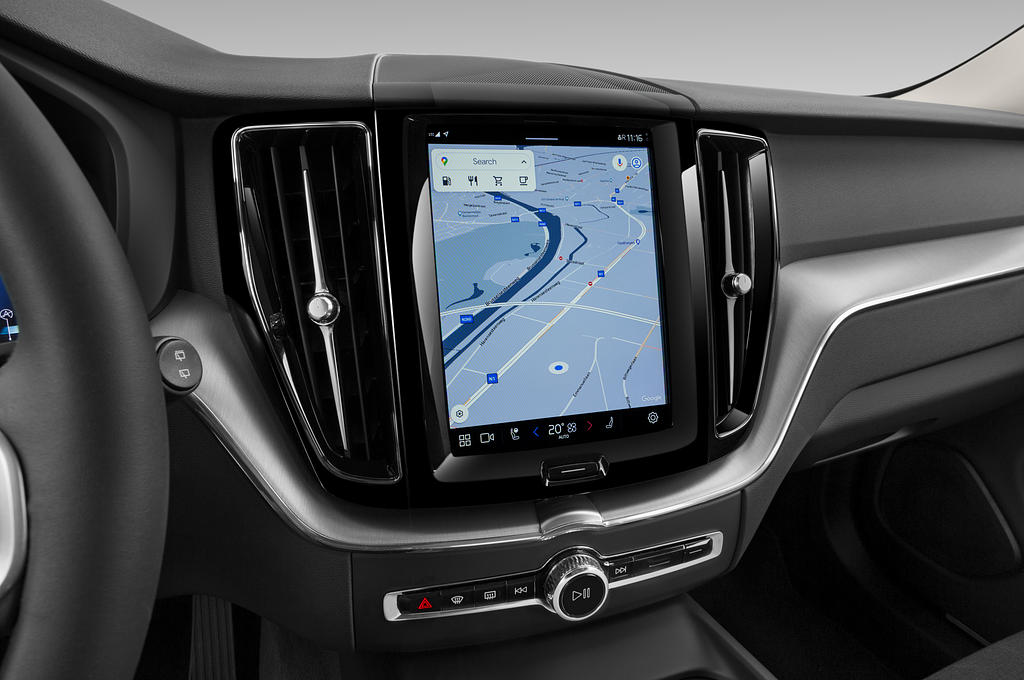 Volvo XC60 (Baujahr 2022) Momentum 5 Türen Mittelkonsole