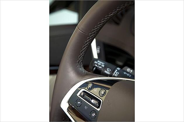 Der Tempomat hält neben der Geschwindigkeit auch Abstand zum Vordermann