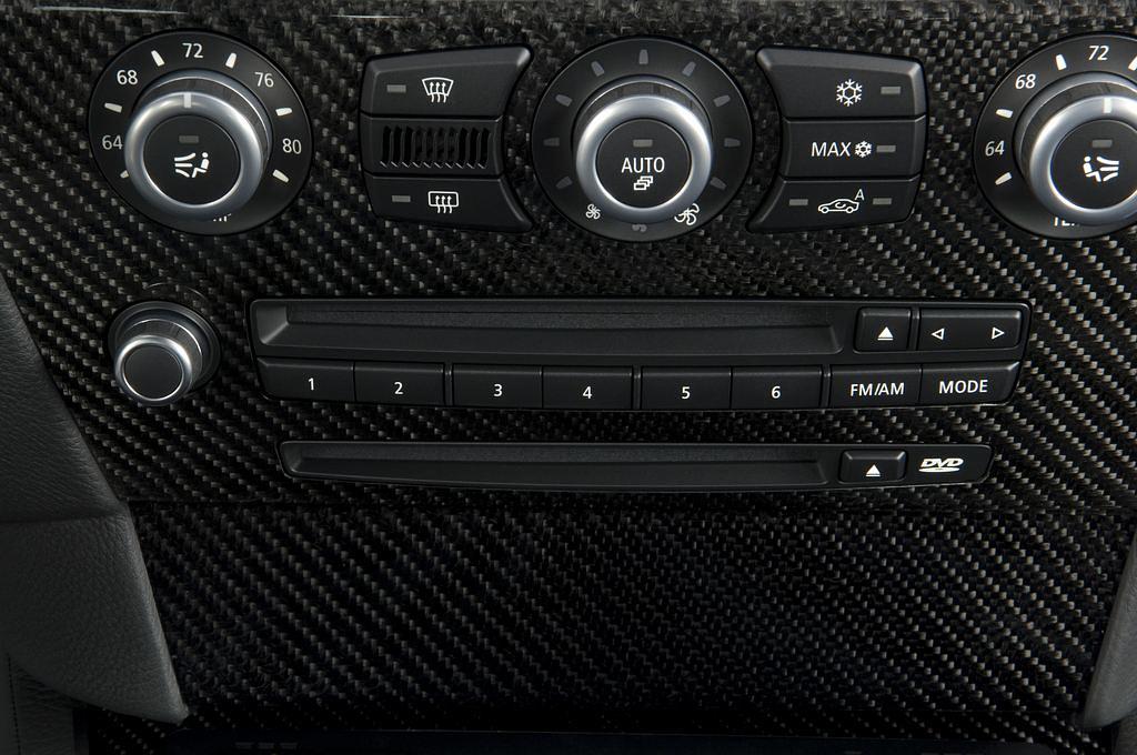 BMW M6 (Baujahr 2010) M6 2 Türen Radio und Infotainmentsystem