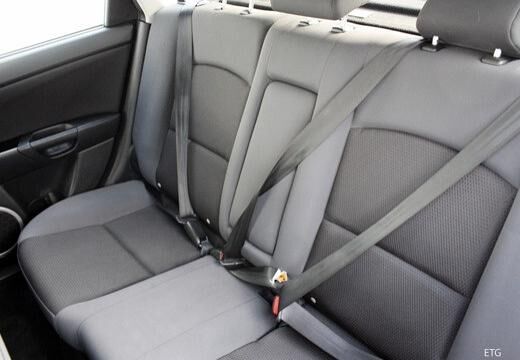MAZDA 3 (2003 - 2009) 3 2.0 Sport Top