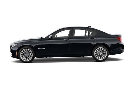 BMW 7 Series (Baujahr 2010) 750i 4 Türen Seitenansicht