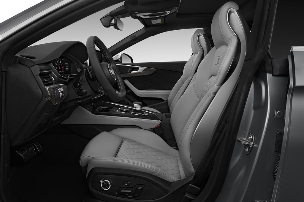Audi S5 Sportback (Baujahr 2018) - 5 Türen Vordersitze